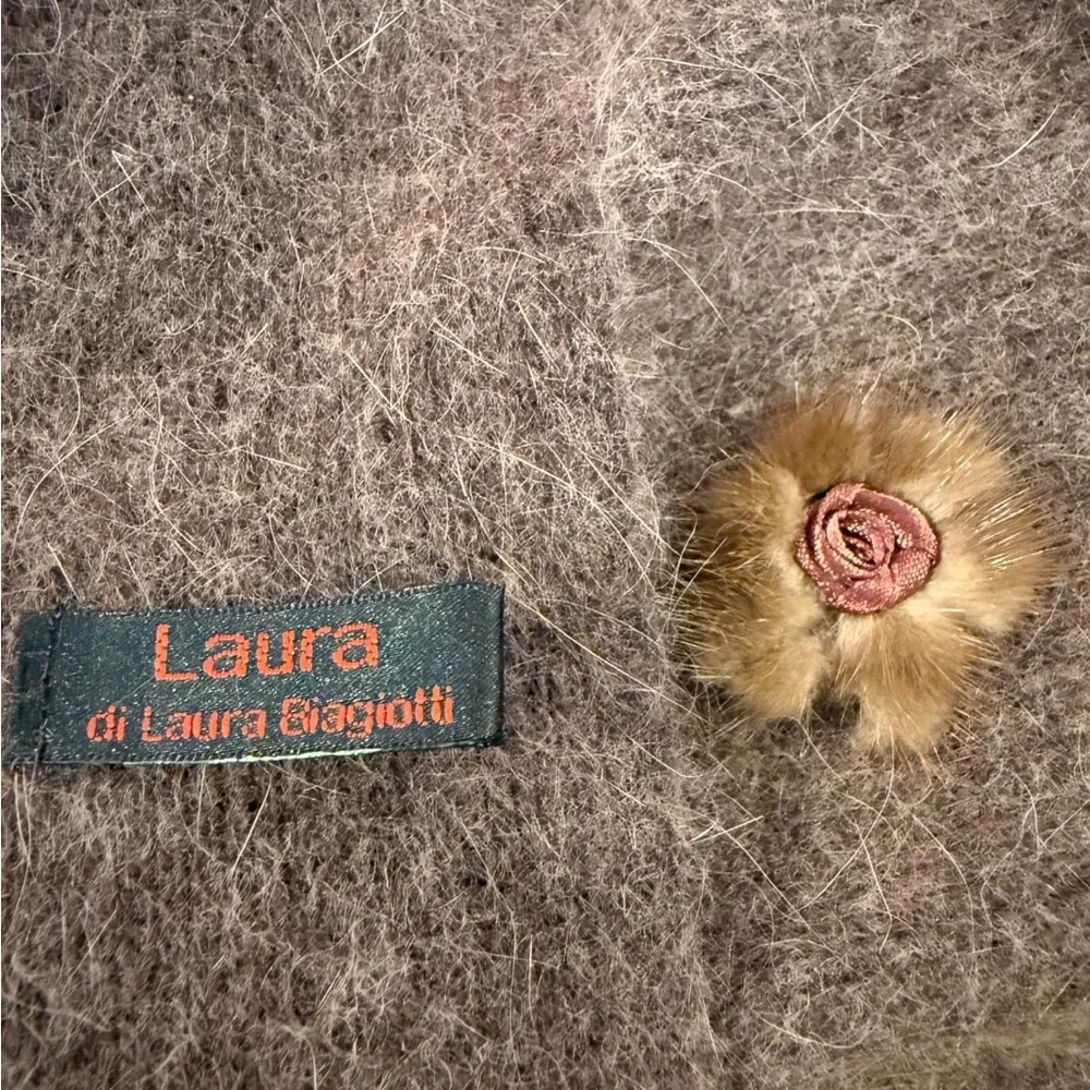 Laura‎ Biagiotti Angora Wool Scarf 3D Fur Flowers